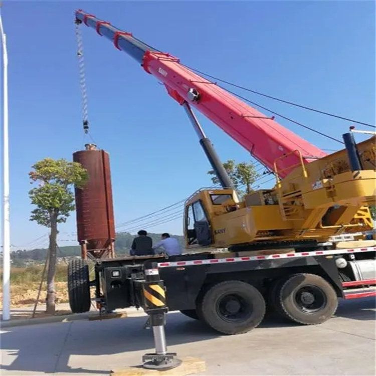 灵山80吨吊车出租多少钱