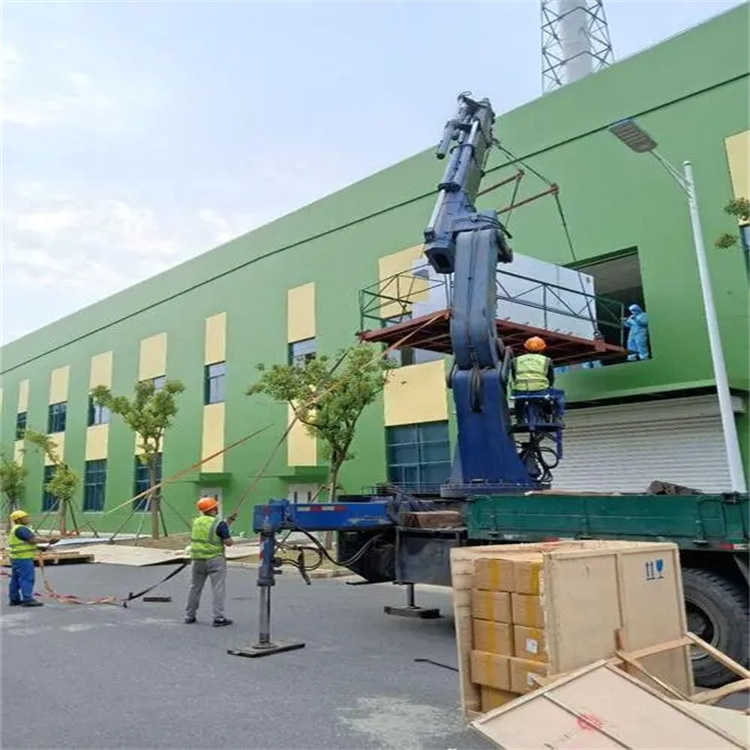 灵山大件吊装上楼